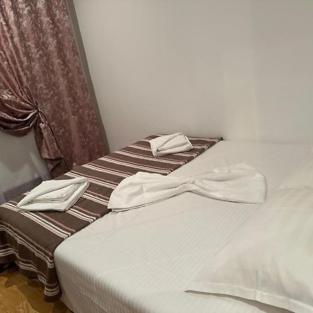 Special Apartment Nadeva Suceava Exterior foto